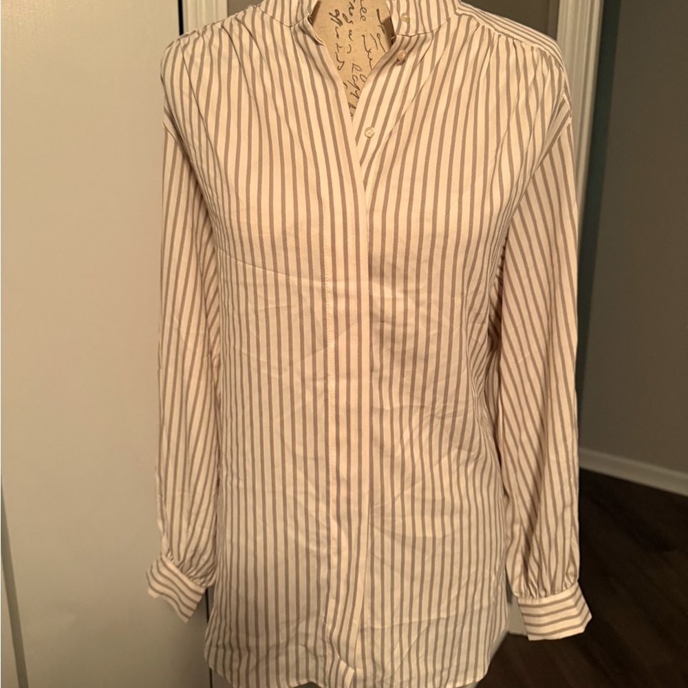 NWT hm button down striped blouse size small